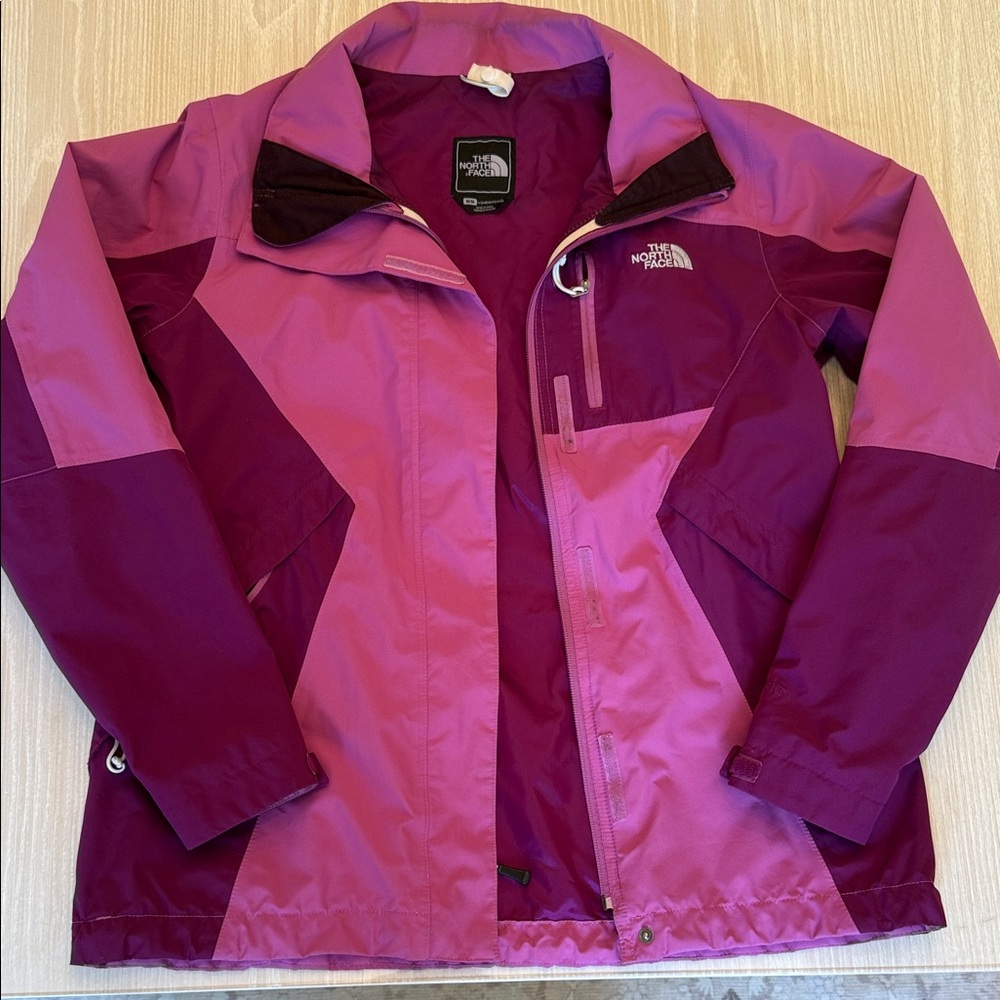 The North Face Women's Pink and Purple Ski Jacket